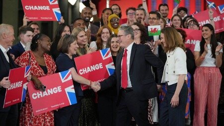 UK CHURCH SEES RED - Image
