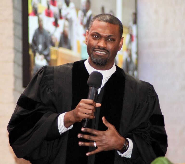 Little Rock A.M.E. Zion Church Welcomes New Pastor: Reverend Dr. Derrill A. Blue